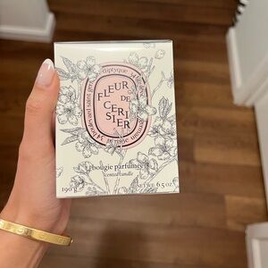 🌸Diptyque Fleur De Cerisier (Cherry Blossom) Classic Candle- New!